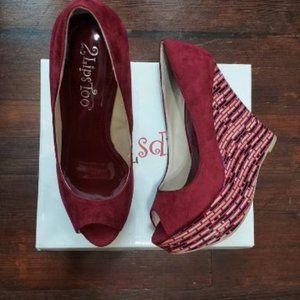 Brand 2Lips Too, Size 10, Wine Color.